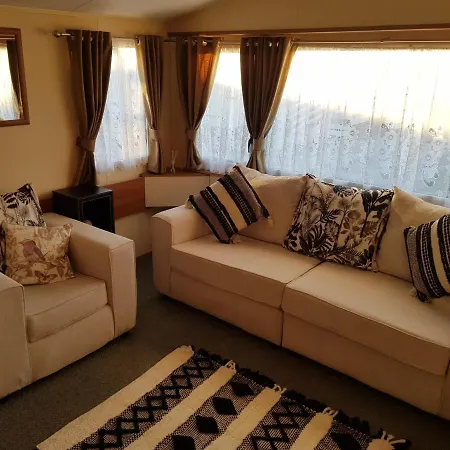 Caravan On Golden Gate Holiday Park Kinmel Bay Exterior foto